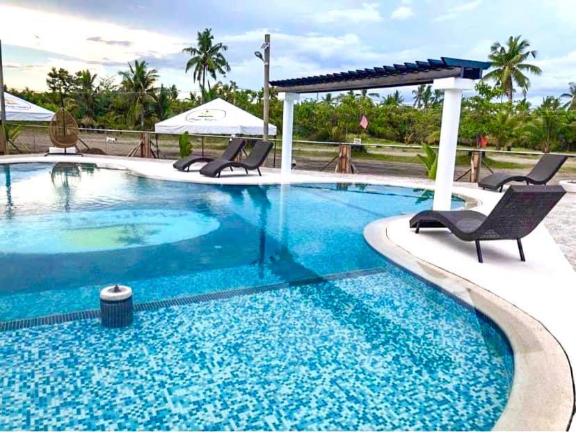 Playa Alegre Beach Resort & Restaurant Tanauan  Экстерьер фото